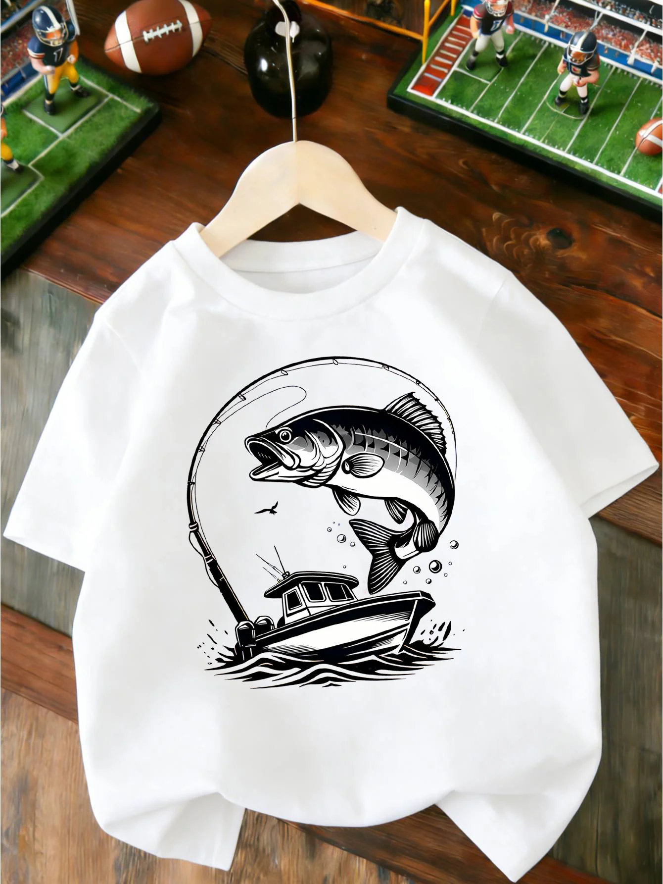 Vintage Bass Fish Fishing Boat Pattern Print T Shirt Boys Girls Lovely Short Sleeve Tee Family Matching Soft Cotton Kids Tops