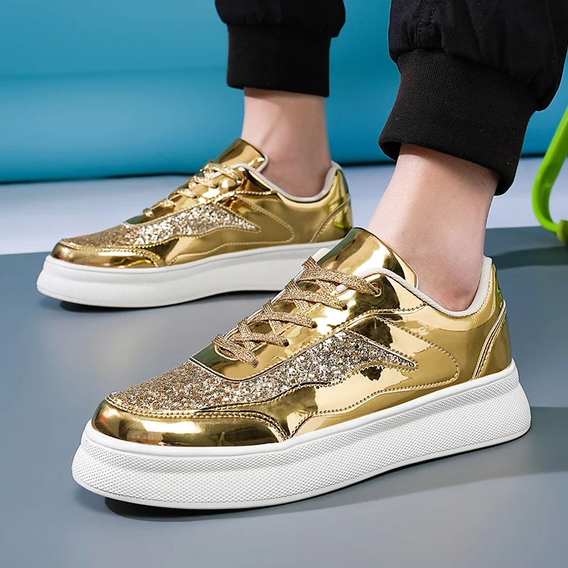 Scarpe firmate di lusso in oro per uomo moda Casual lucido scarpe da ginnastica da Skateboard da uomo piattaforma Glitter scarpe sportive da donna alla moda