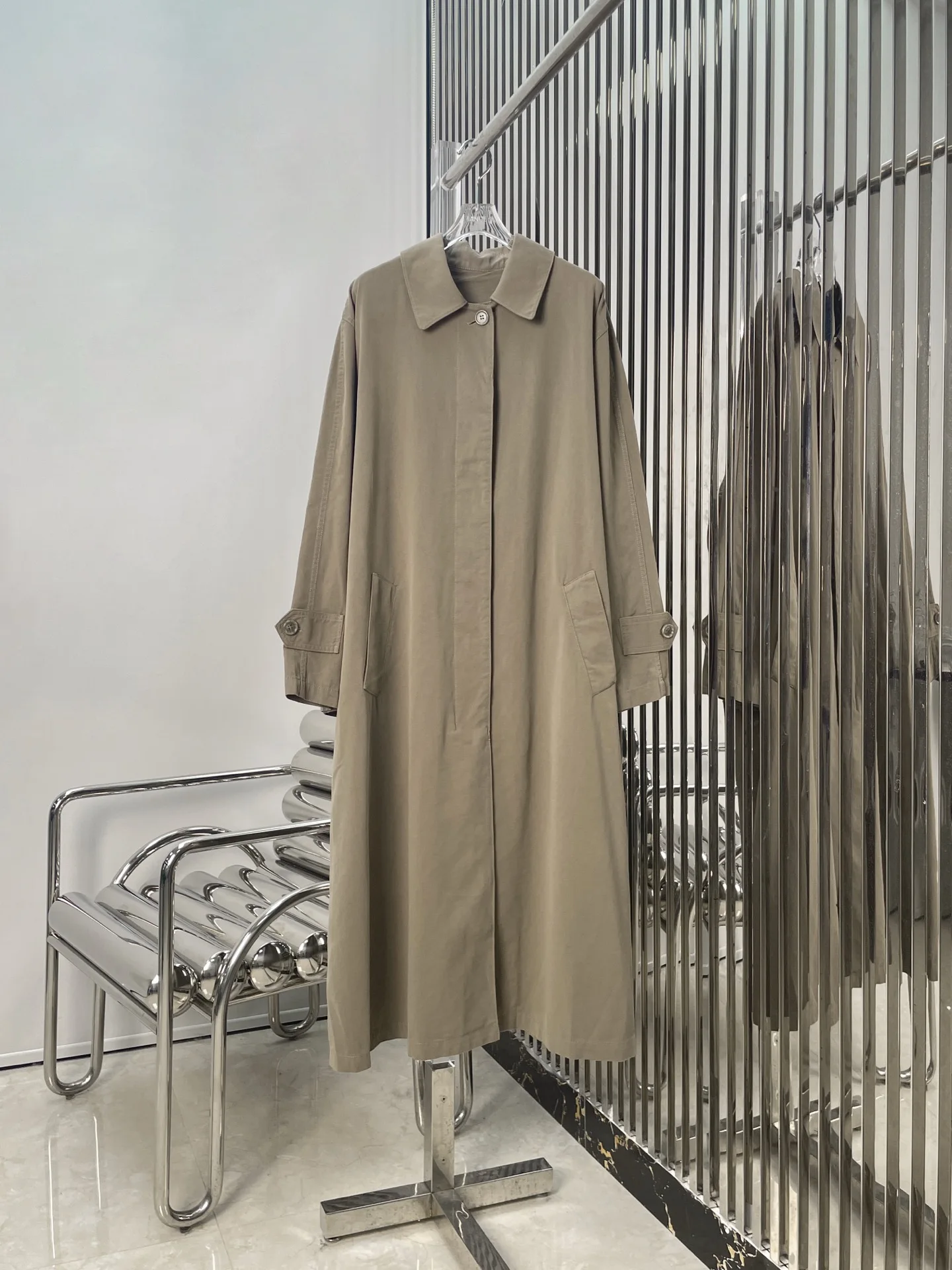

High Quality Long Length Trench Coat Stylish Collar Silhouette Versatile Fashionable Slimming Retro Commute Style Women'...