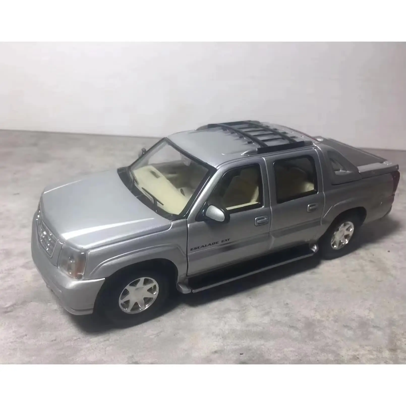 S805e23ff7cfe46eba112ef5929768
