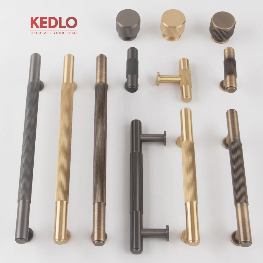 KEDLO Massiver Messinggriff in Gunmetal-Optik, 500 mm lang, Küchenschranktürgriff, gebürsteter Messinggriff, Schubladengriff, antiker Messing-T-Griff – Detail 7