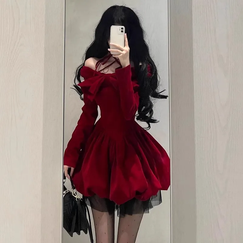 レッドベルベット ワンショルダー ロングスリーブ ドレス 新年衣装 レディース 冬服 ファッション ハイウエスト Aライン ドレス