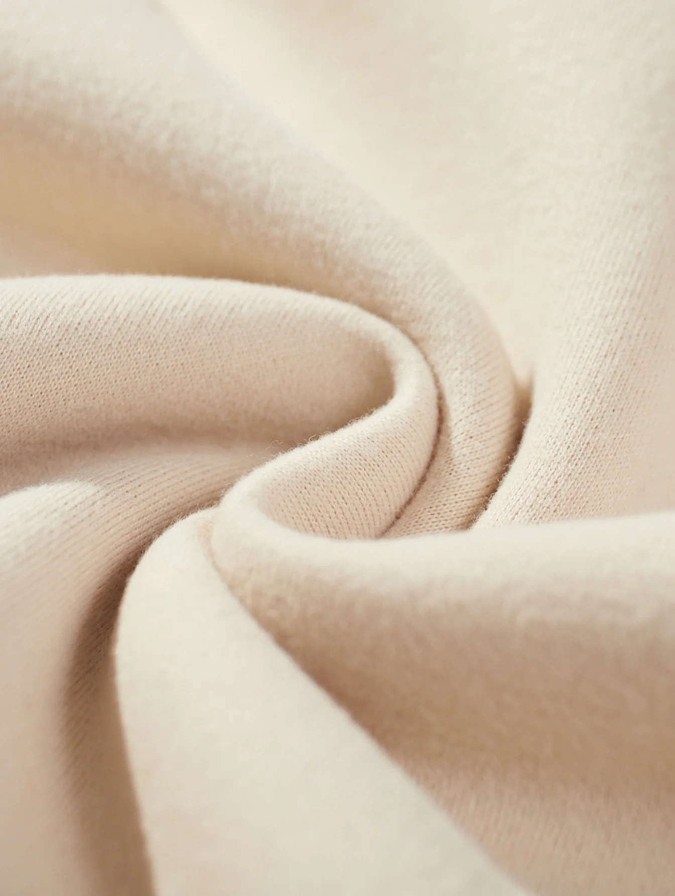 Damska bluza z kapturem Disney Zygzak McQueen, motyw retro ciężarówki, nadruk, jesienno-zimowa, z polarową podszewką.