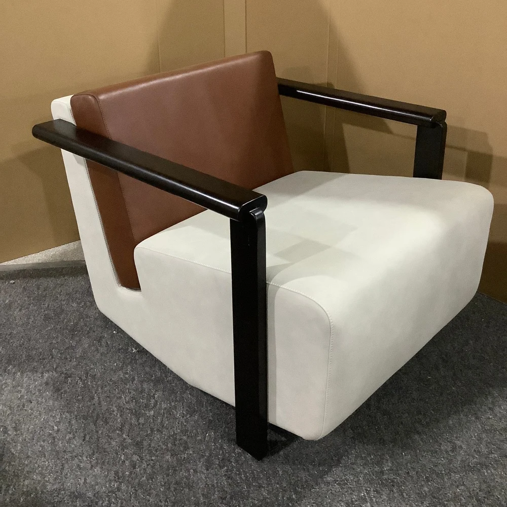

* ODM & OEM Modern Minimalist Leather Accent Chair Luxury Solid Wood Armrest Sofa Chair for Villas Hotel Bedroom Furniture