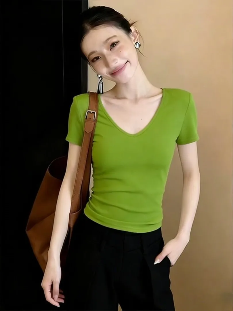 Casual Fashion Green Short Sleeve T-Shirt Women Summer Slim Fit Shoulder Level Top V-Neck Polyester Fiber Short Length