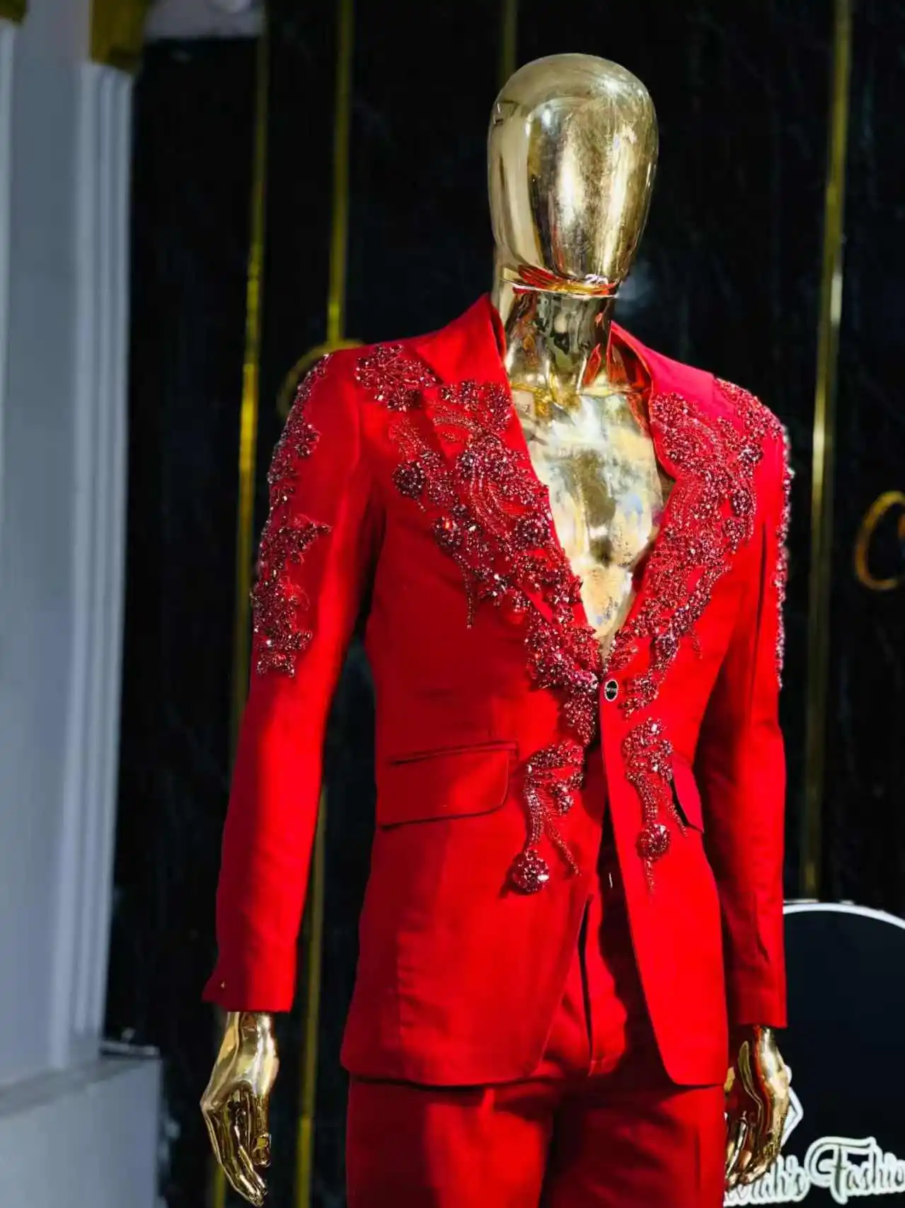 

Crystals Red Men Suit Set 2 Pieces Luxury Blazer+Pants Trousers Formal Office Beaded Groom Wedding Tuxedo Customized Jacket