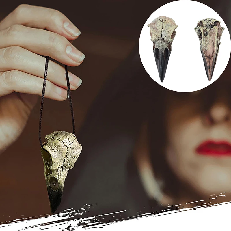 Crow Skull Pendant For Adult Halloween Goths Jewelry Resin Raven Skull Pendant Party Decorations Novelty Jewelry Gift