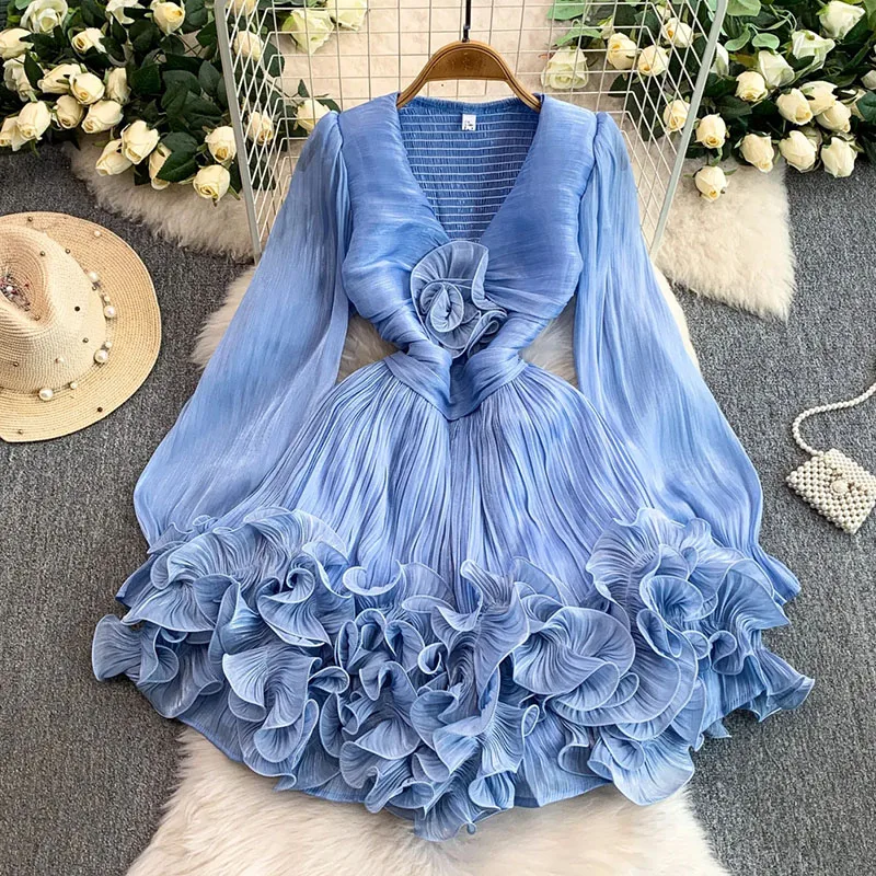Schickes Himmelblau Chiffon Rüschen-Minikleid Damen 2026 Neu Frühling V-Ausschnitt Langarm Cutout-Taille 3D-Blumendekor A-Linien-Kleid