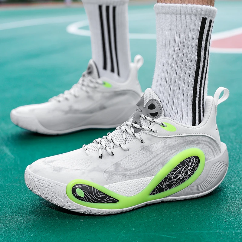 

Basketball Shoes Men's Trendy Shoes 2025 New Mesh Breathable Junior High School Students and Teenagers Anti-Slip Sports Shoes