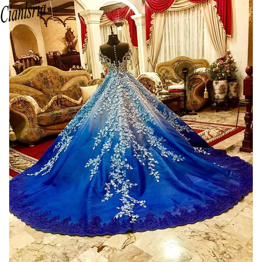 Gaun Quinceanera Warna Gradien Mewah Gaun Prom 16 "Gaun Pesta Manis Bermanik Applique Renda Leher Rendah Vestidos De 15 Años