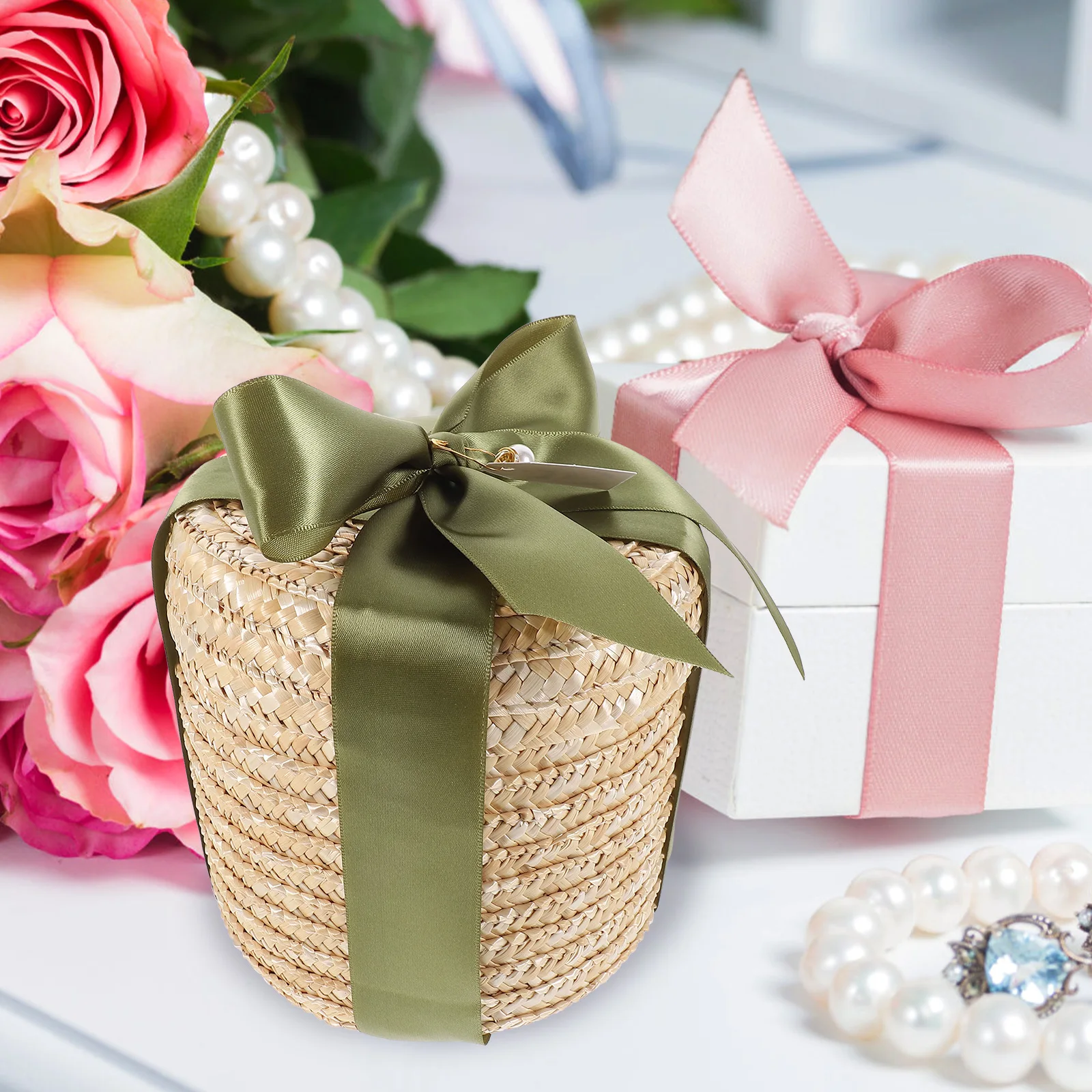 

Retro Woven 14cm Basket Straw Gift Packaging Box Sundries Container H made Seagrass Storage Container Vintage Packaging Box