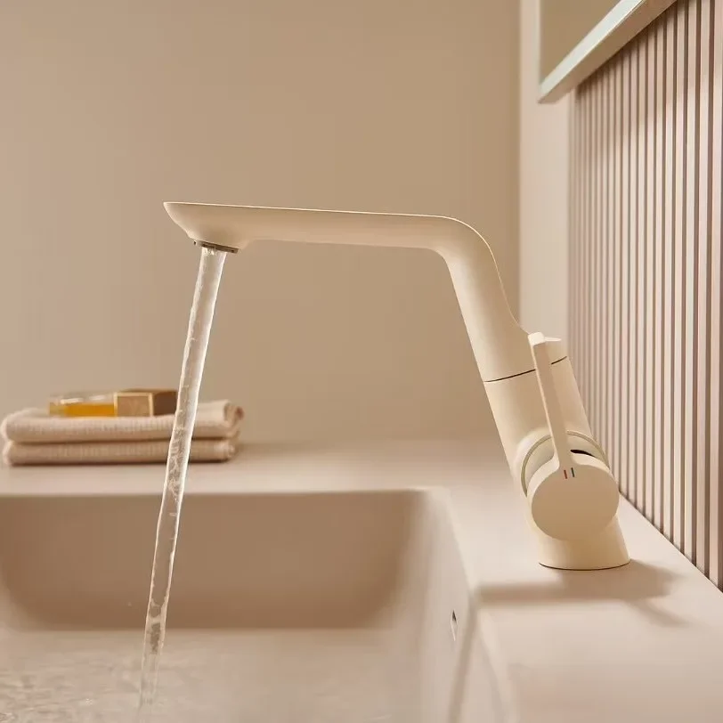 دوران 360 درجة، صنبور الحوض، مغسلة الحمام، ساخنة وباردة، نحاس، صنبور الحمام المزدوج المخرج #2