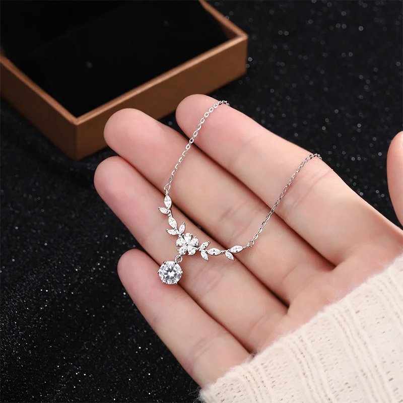 Luxuriöse 925 Sterling Silber Halskette mit Blätter-Anhänger für Damen, Hochzeit, Verlobung, Modeschmuck, 5A Zirkon, Klassisches Geschenk für Partys – Detail 5