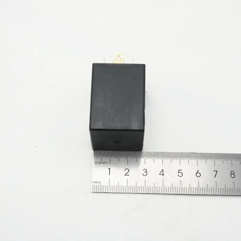 Turn Signal Flash Relay 60570359 For Brilliance BS4 M2 BS6 M1