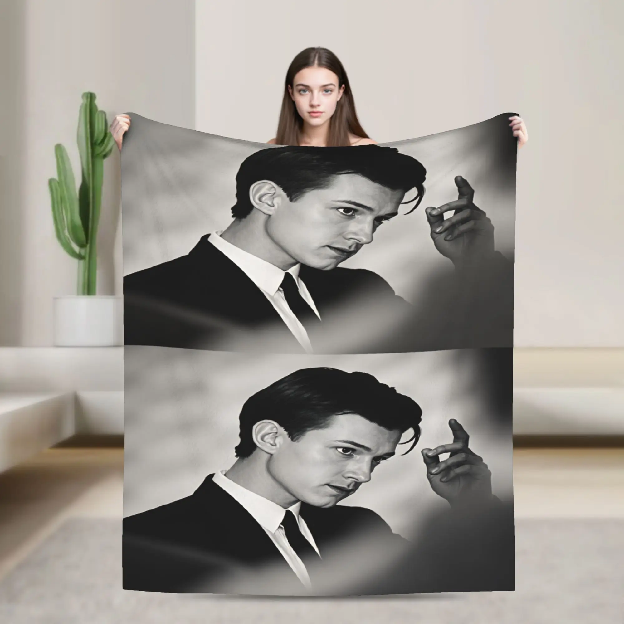 Tom holland is Cool Flannel Blanket Winter  Super Soft Bedding Throws for Boy Girl Outdoor Street Trend Bedspread Sofa Bed Cover