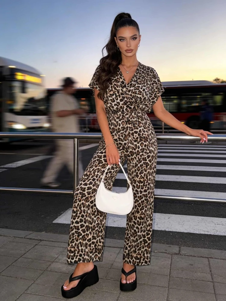 

2026 Summer New V-neck Vintage Women's Zebra Leopard Print Waist Jumpsuit Streetwear Slim Women's Cinched Pants Chic Jumpsuit