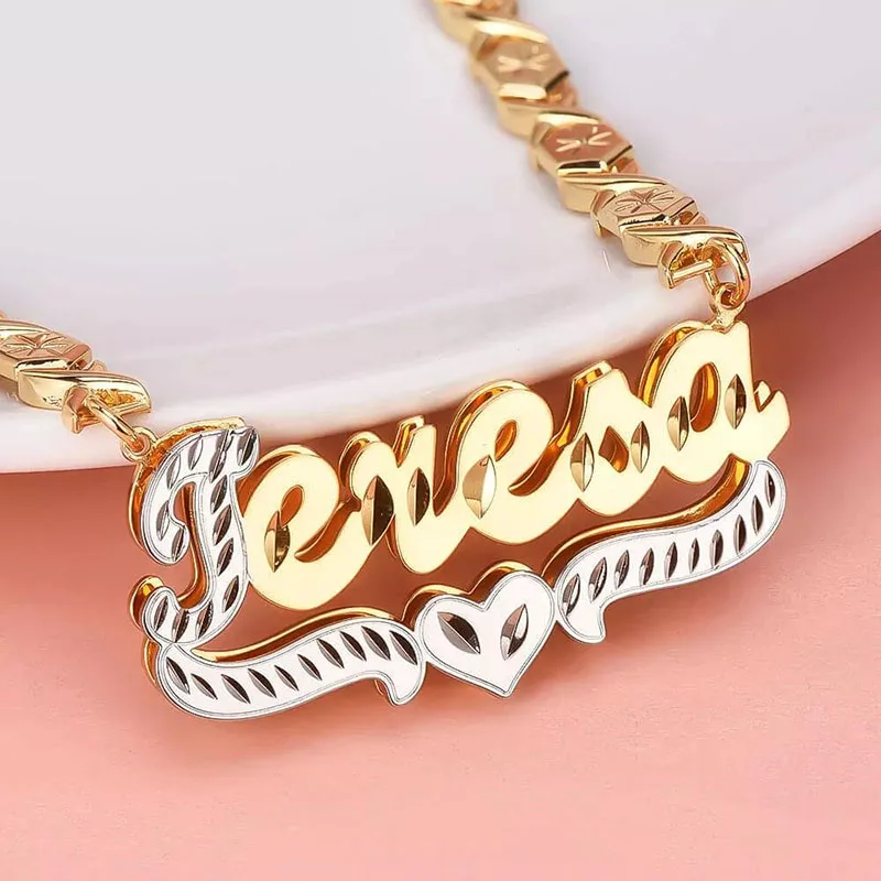 

Customization Art Font LGBT Mom Necklaces Pendants Laser Marking Women Graffiti Tactical Young Vintage Army Top Selling Newest