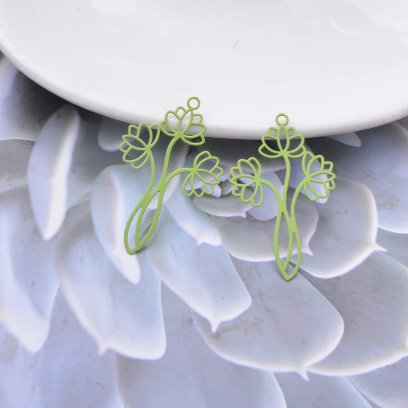 30 Stück AC11412 Filigrane Dünne Blumenanhänger DIY Ohrring Anhänger Zubehör – Detail 10