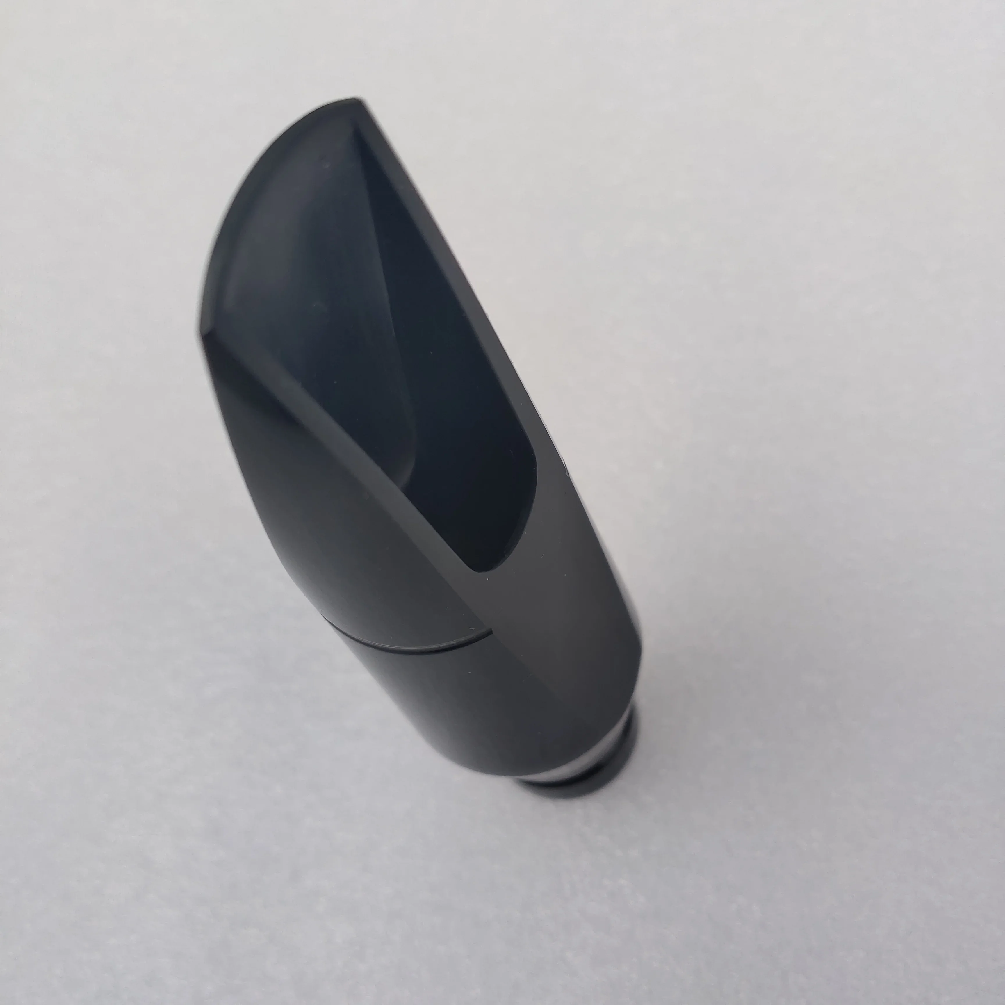 Mouthpiece for baritone saxophone