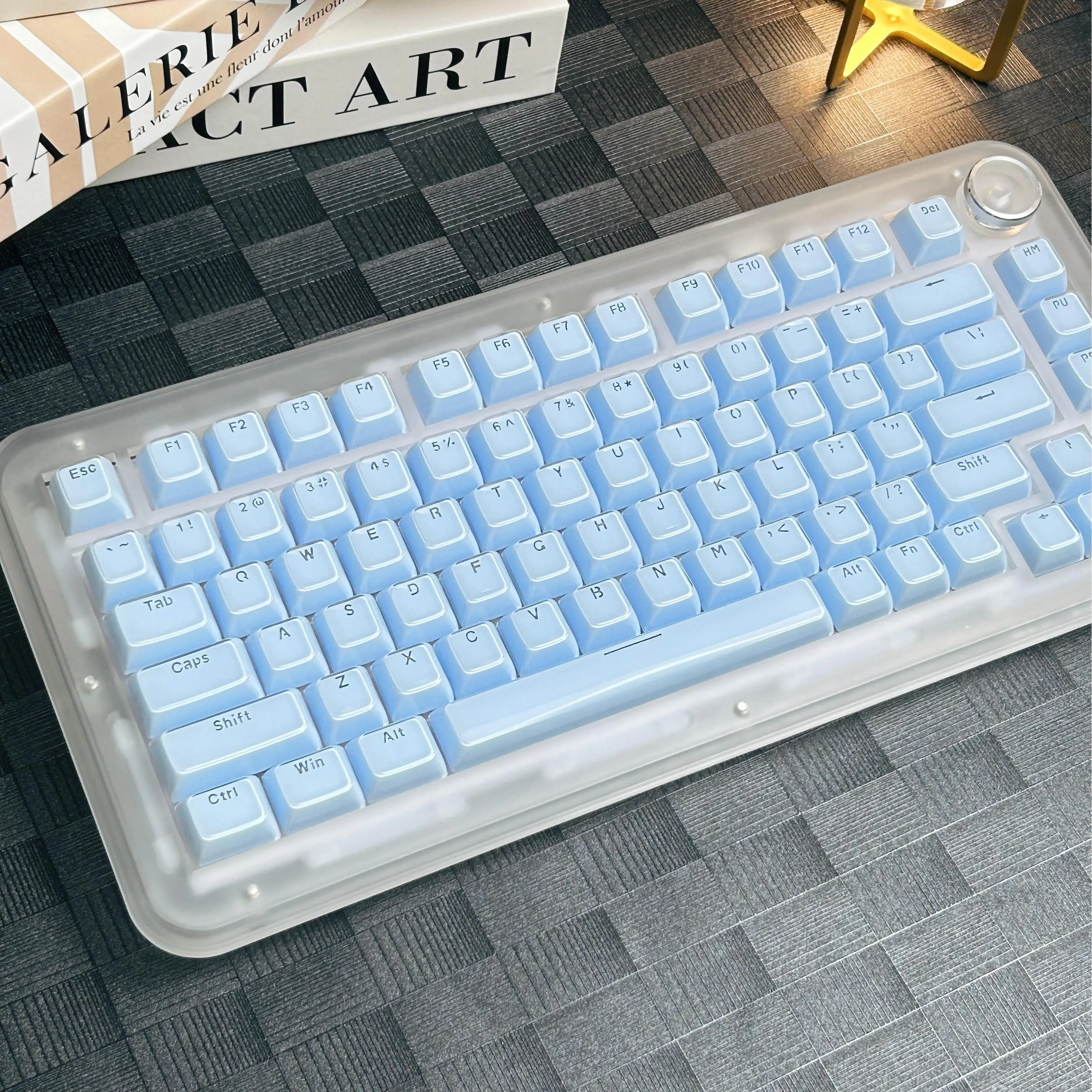 Light Blue Crystal Keycaps OEM Profile 136 Keys Jelly Translucent Keycap PC Two-color Injection Front Engraved Keyboard Caps