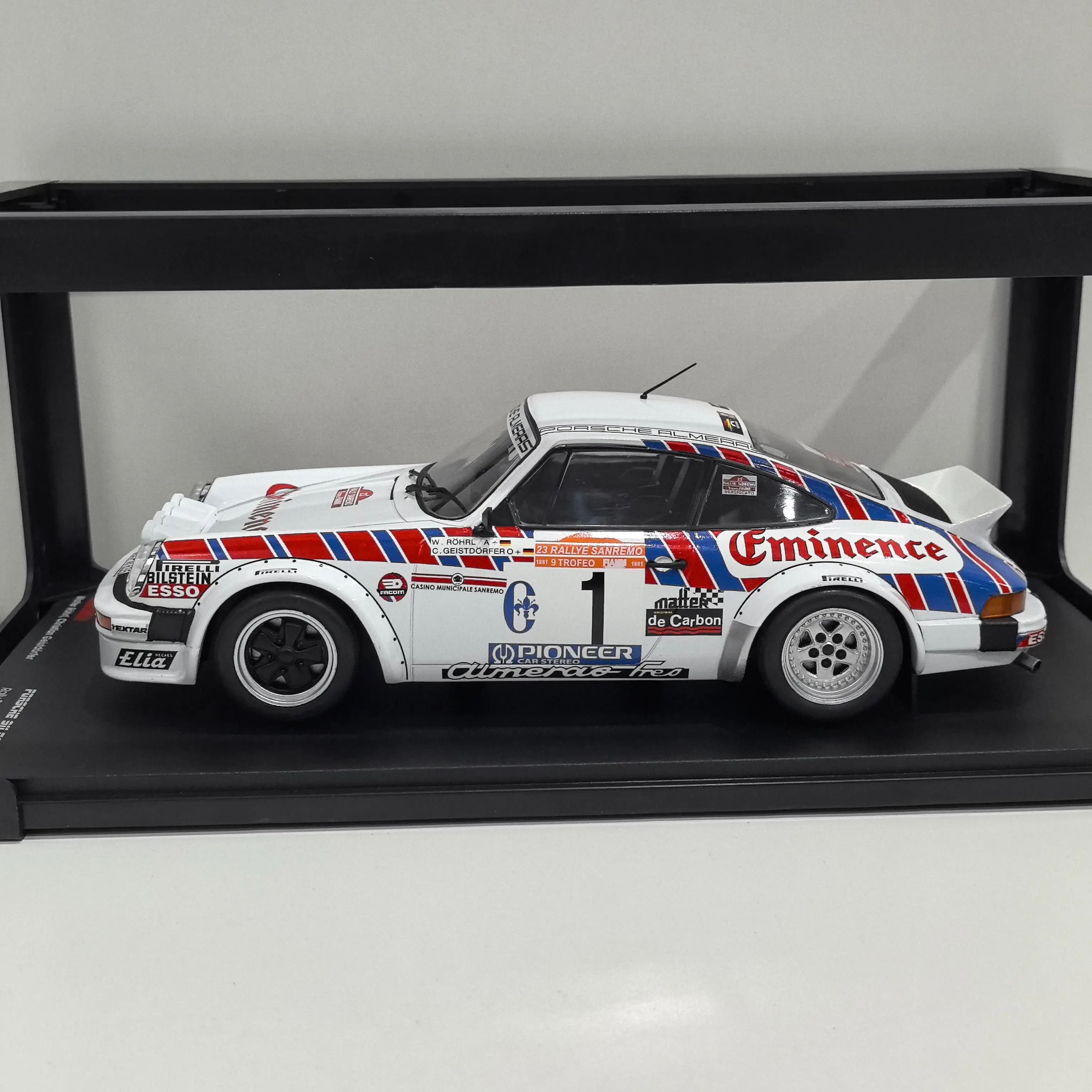 

Diecast WERK 1/18 Scale 911 SC GR. 4 # 1 1981 Racing X6 Alloy Car Model