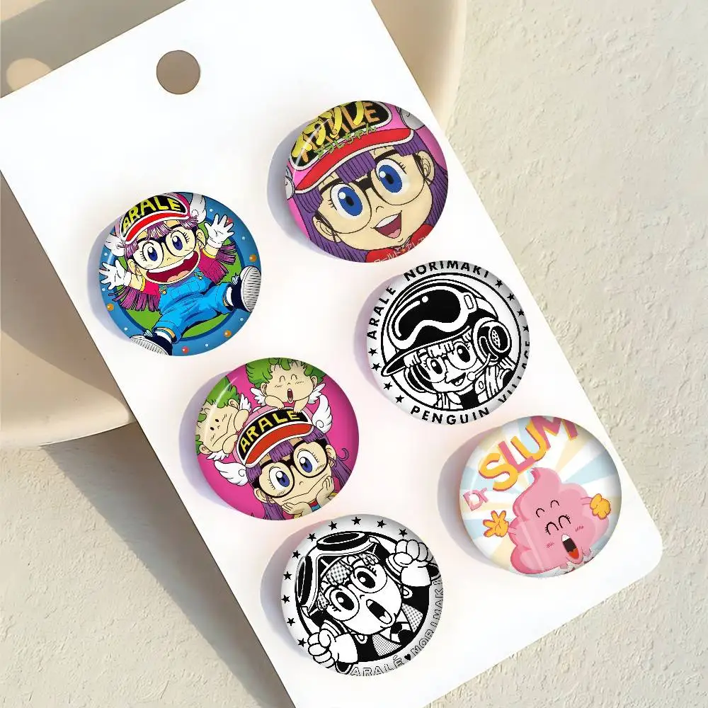 LOGO Dr. SLUMP A-ARALE CHAN Niedliche Serie Anstecknadeln Lustige Abzeichen Interessante Cartoon-Tier-Broschen Rucksack Kleidung Geschenk Accessoire