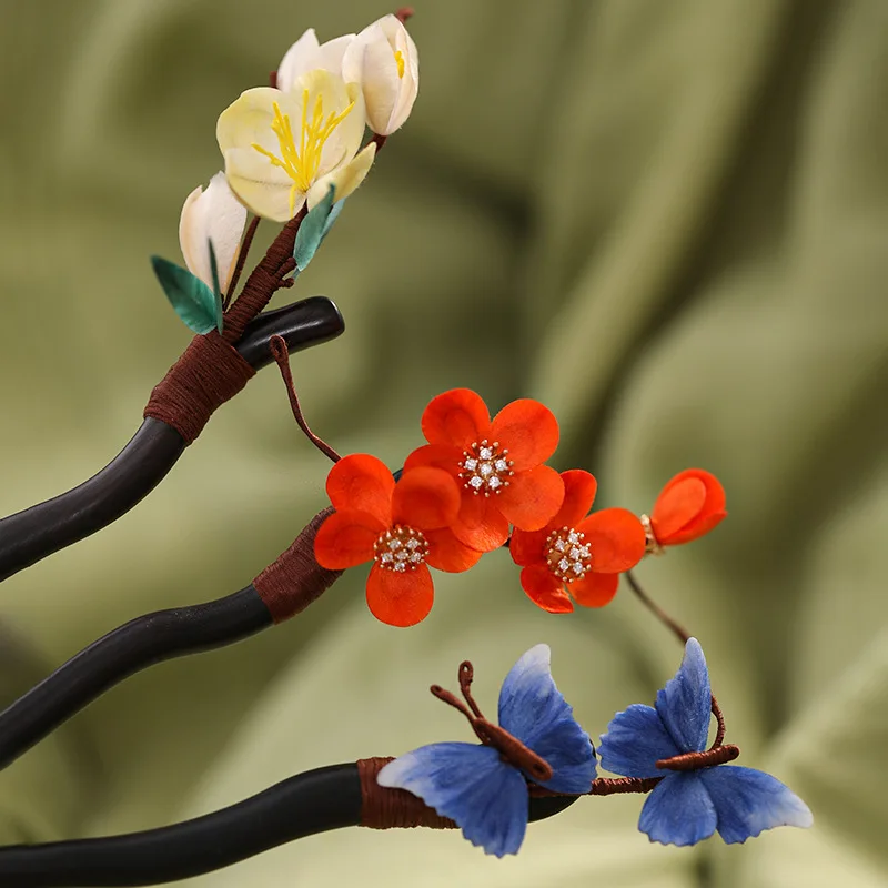 

Handcrafted Velvet Flower Sandalwood Hairpin, Pink And Blue Coiled Hair Hairpin, Court Retro High-end Hairpin And Hair Accessory