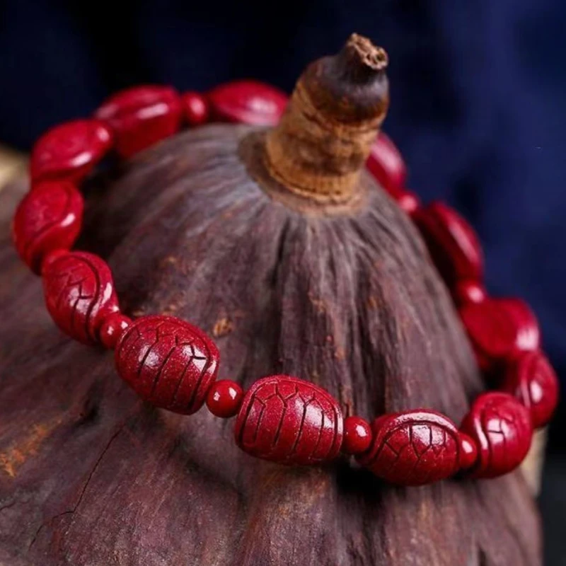 Cinnabar Bracelet Turtle Shell Is Rich in The World, and The Transfer Bracelet Is Lucky in The Animal Year.