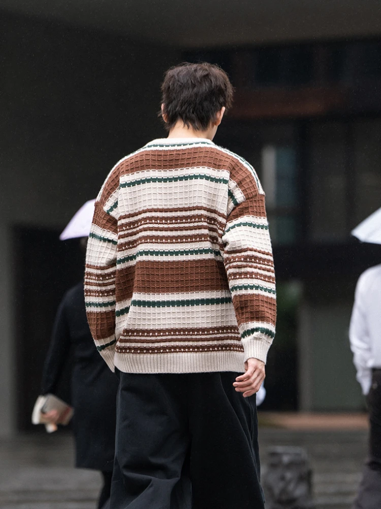 Sweaters Men Spring Autumn Vintage Contrast Color O-neck Baggy Casual Fashion Handsome High Street Striped Knitted Boyfriend New