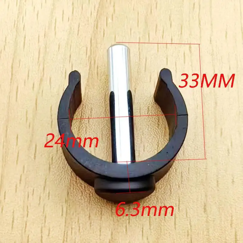 4 Stück vielseitige C-förmige Gehstockhalter-Clips für Senioren, Mobilitätshilfen, Krücken-Zubehör, Gehhilfen-Ersatzteile, rutschfeste Gehhilfen – Detail 15
