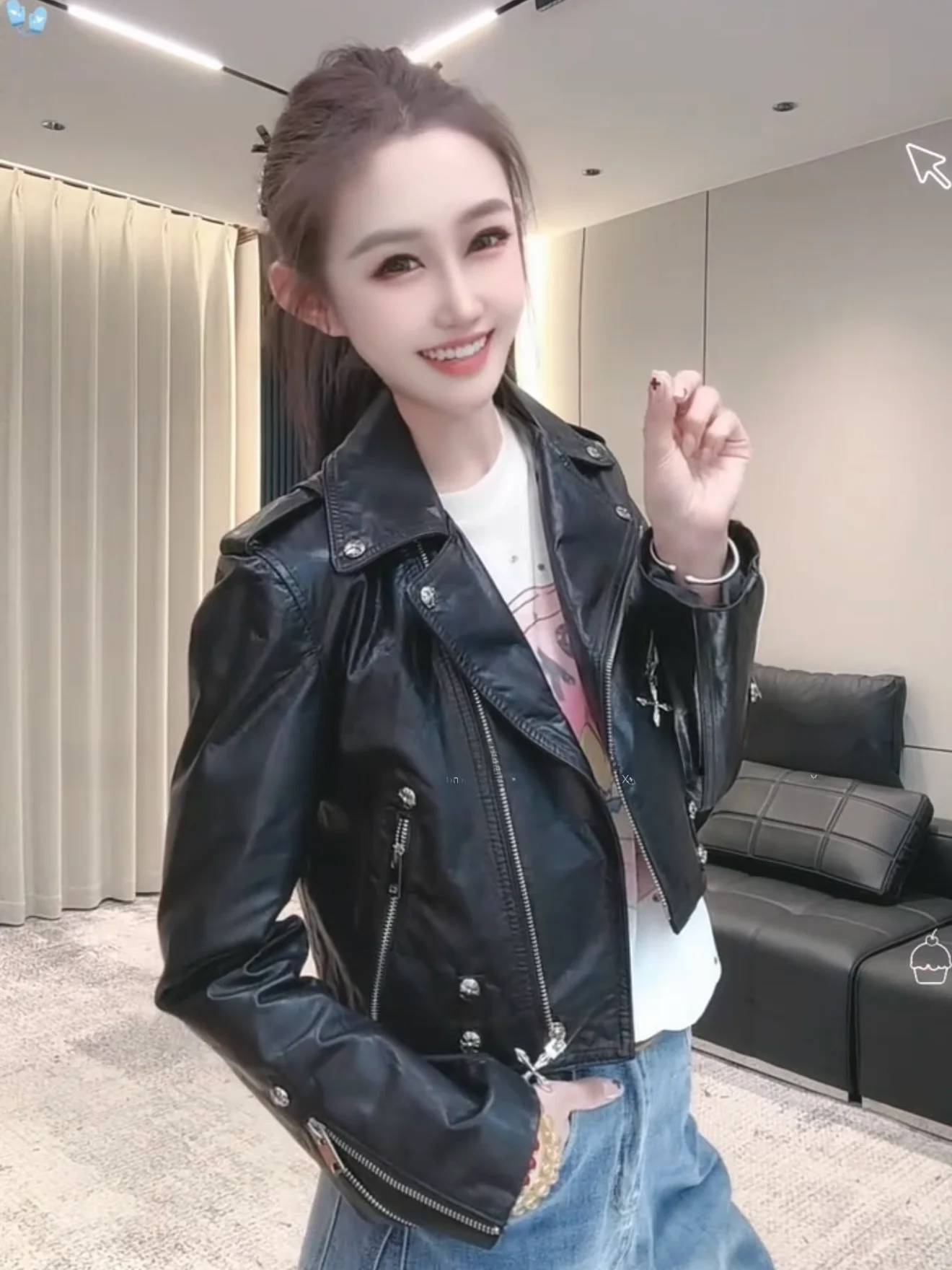 

2026 Spring New Sle Women's Leather Motorcycle Jaet Loose Casual ort eepskin Coat Slimming Versatile Top