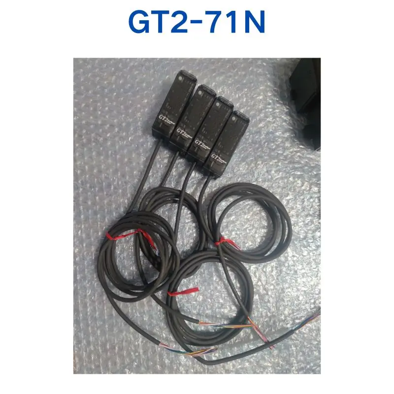 Second hand test OK GT2-71N displacement sensor controller