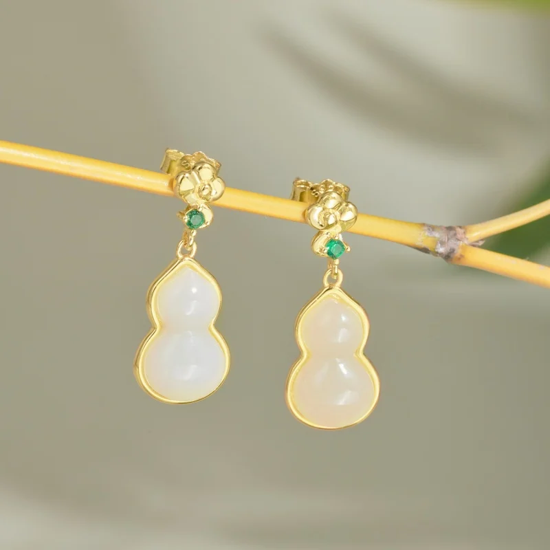 New Design   Hetian Jade Green Zircon Luxury Personality Stud Earring Gourd Shape S925 Silver Earrings For Women