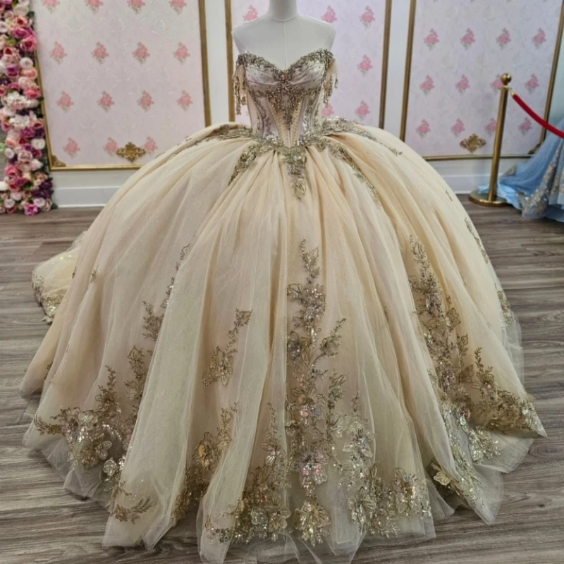 

Champagne Shiny Quinceanera Dresses Off The Shoulder Applique Lace Beading Crystal Tull Party Birthday Sweet 16 Dress Vestidos