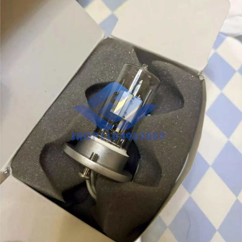 

228-63621-01 228-63621-02 Дейтериевая лампа для SHIMADZU PDA LC-2030/2040/2050/2060, 1 шт.