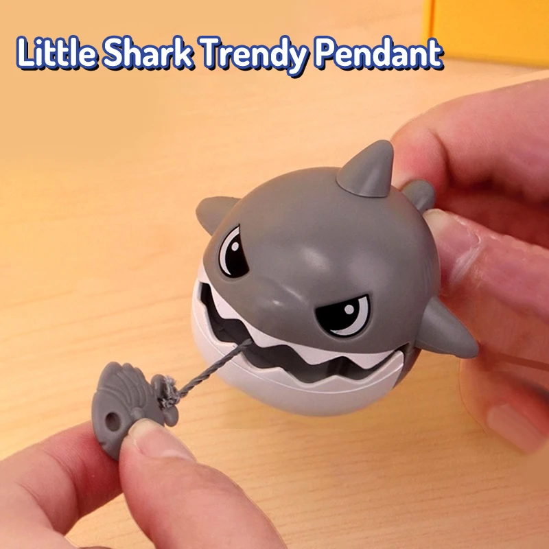 Thread Biting Shark Pull String Pendant Cartoon Keychain Creative Fun Kid Toy Car Bag Key Ring Decor Party Toy