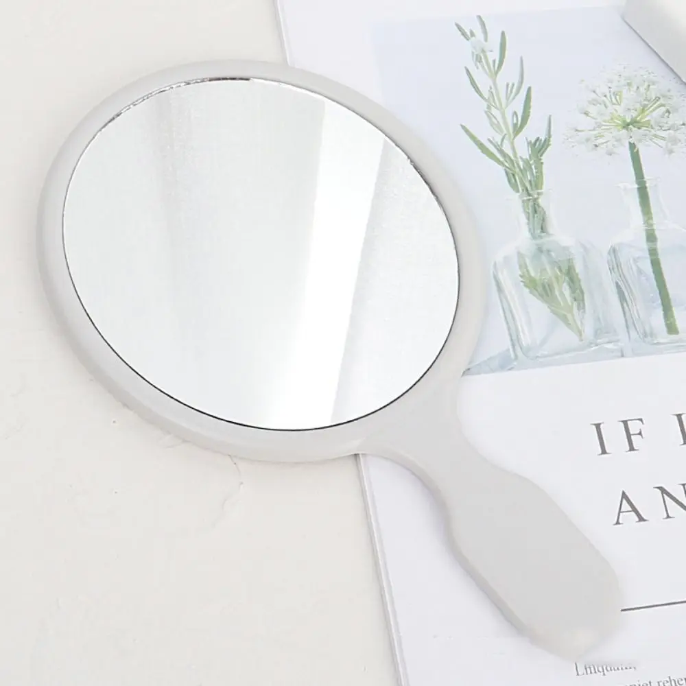 Portable Cute Oval-shaped Makeup Mirror High definition Exquisite European Handheld Mirror Small Beauty Mirror Woman