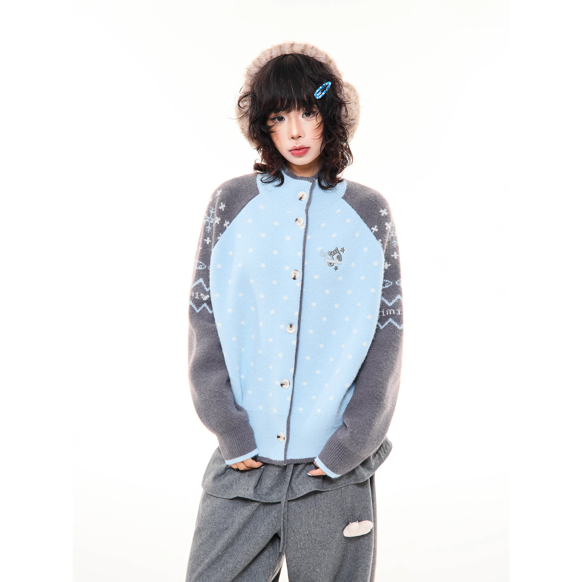 عيد الميلاد ندفة الثلج البولكا نقطة محبوك سترة المرأة 2025 شتاء جديد فضفاض رقيقة تنوعا جو سترة جاكيتات السيدات #6