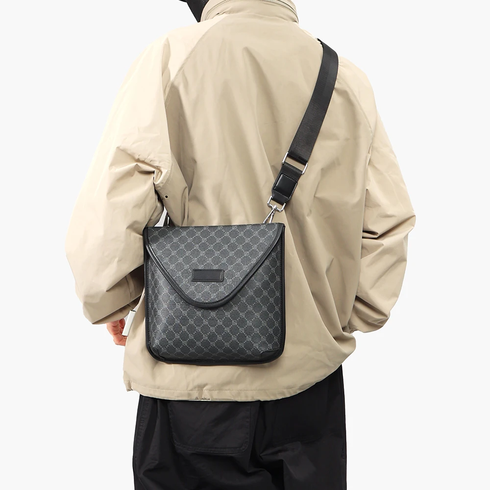 Designer Crossbody Bag for Men Bags Messenger Bag Luxury Brand Business Male Bags Fashion Man Side Bags Sling Pack Shoulder Bag