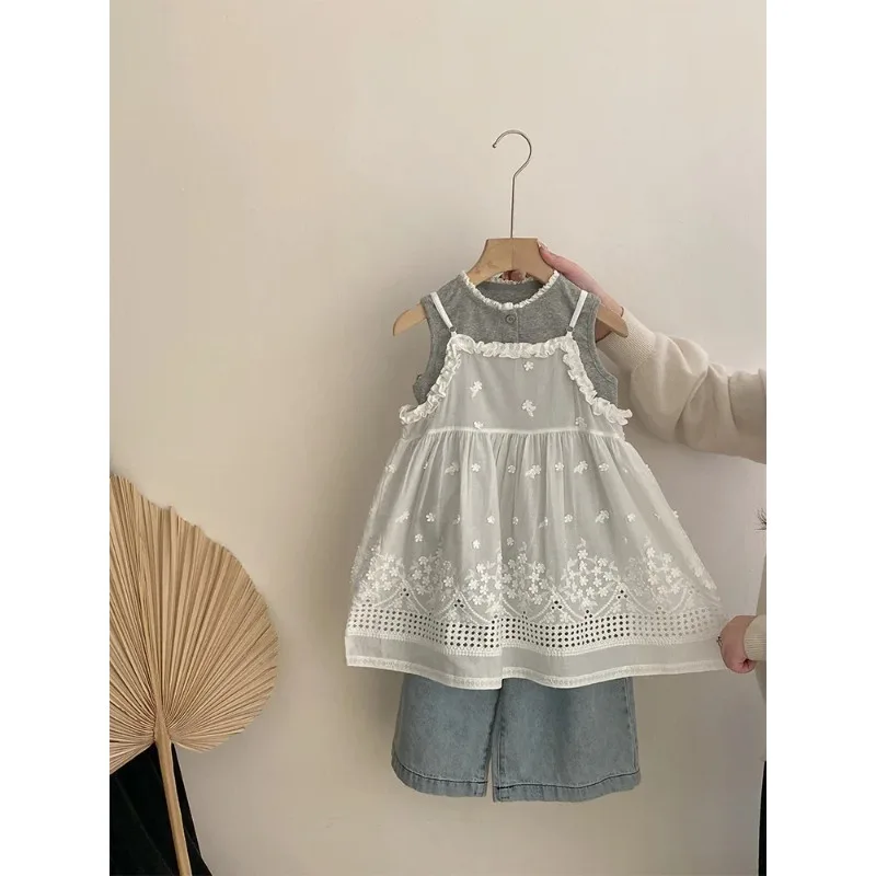 

Girls 2026 Summer New Korean Lace Vest Children's Embroidered Lace Suspender Dress Loose Jeans Fashion