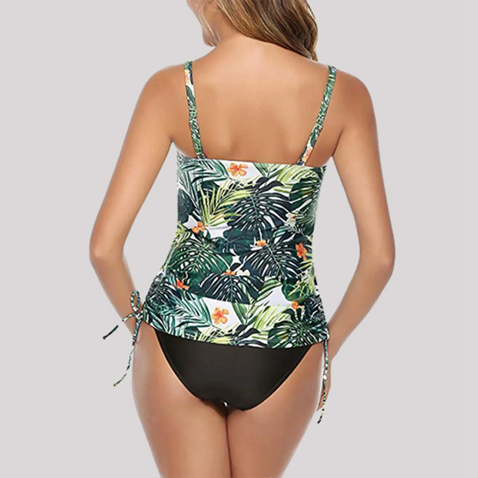 أطقم تانكيني نسائية صيفية جديدة مكونة من قطعتين لعام 2025 ملابس سباحة شاطئ عصرية بدون ظهر مطبوعة للنباتات الاستوائية