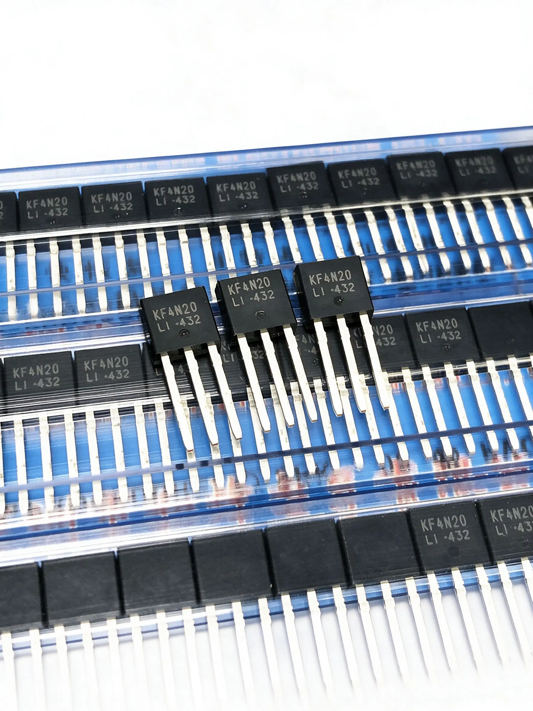 5piece KF4N20LI 200V 3.6A TO-251