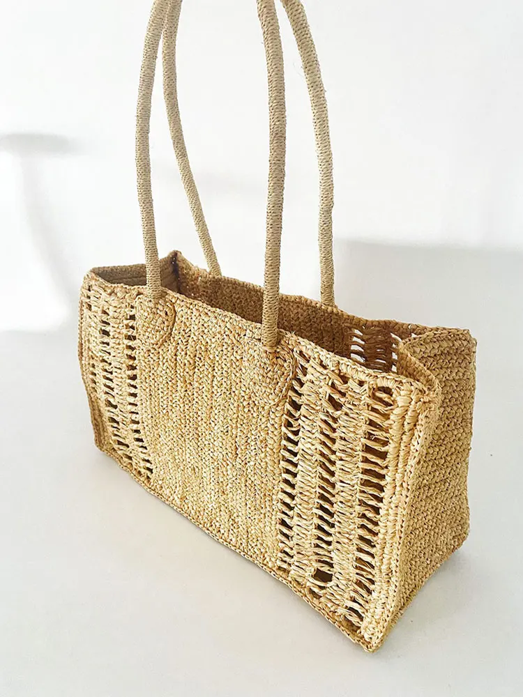 Fashion High Quality Handmade Raffia Straw Beach Tote Handbag Large Capacity Lady Summer Hollow Out Luxury Designer Shoulder Bag