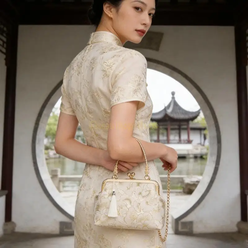 

X90D Retro Shoulder Bag Chinese Embroidered Women's Evening Bags with Chain Strap Crossbody Bag for Wedding Parties