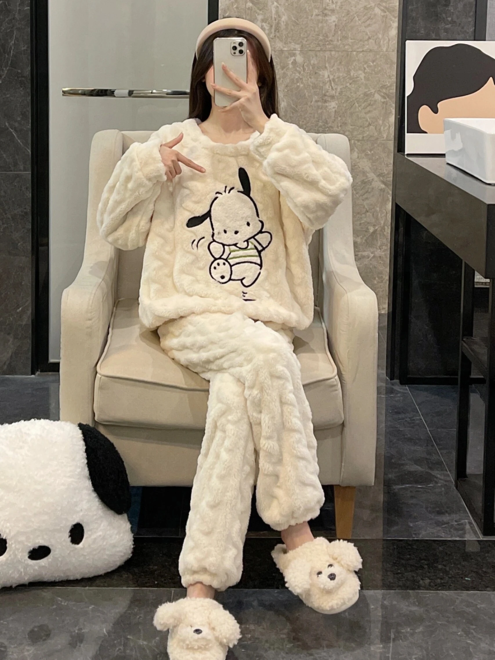 

Sanrio Kawaii Pochacco Coral Velvet Pajamas Anime Cartoon Thick Solid Home Clothing Schoolgirl Autumn Winter Warm Comfort Suit