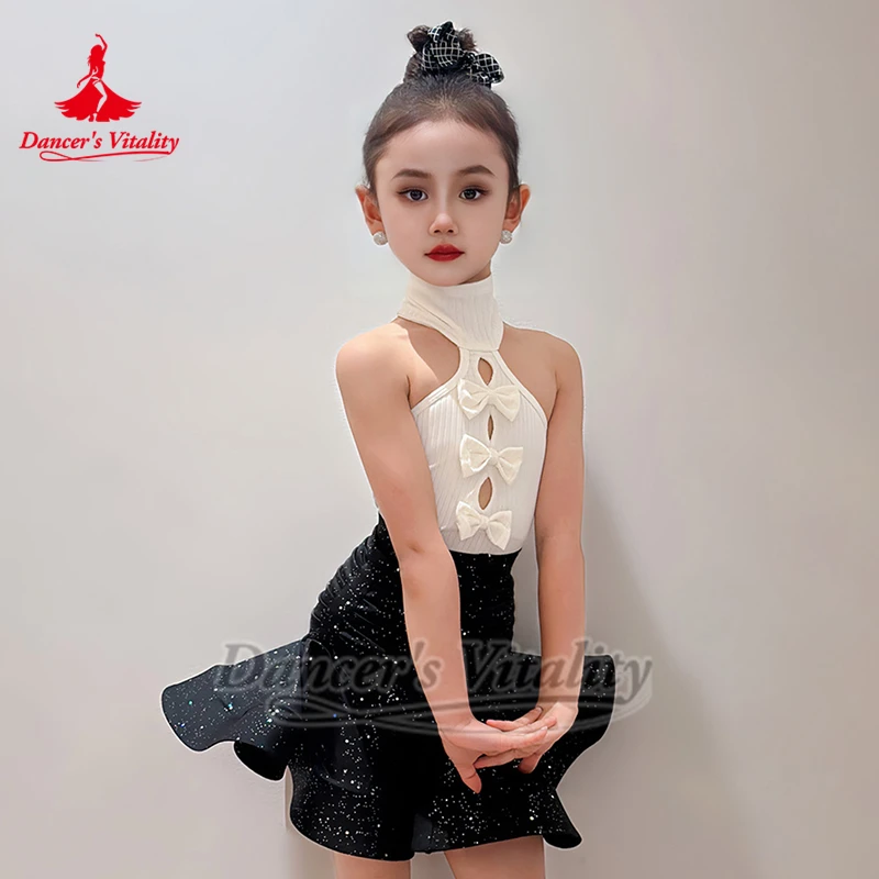

Латинский подростковый белый купальник с высоким воротником и бантом, черная юбка с листьями лотоса, танцевальный тренировочный костюм из двух предметов, детский чача