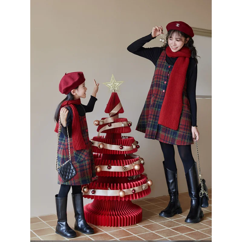 

Family Matching Outfits Mother and Daughter Holiday Plaid Vest Dress girl baby ChristmasFleece-lined sundress
