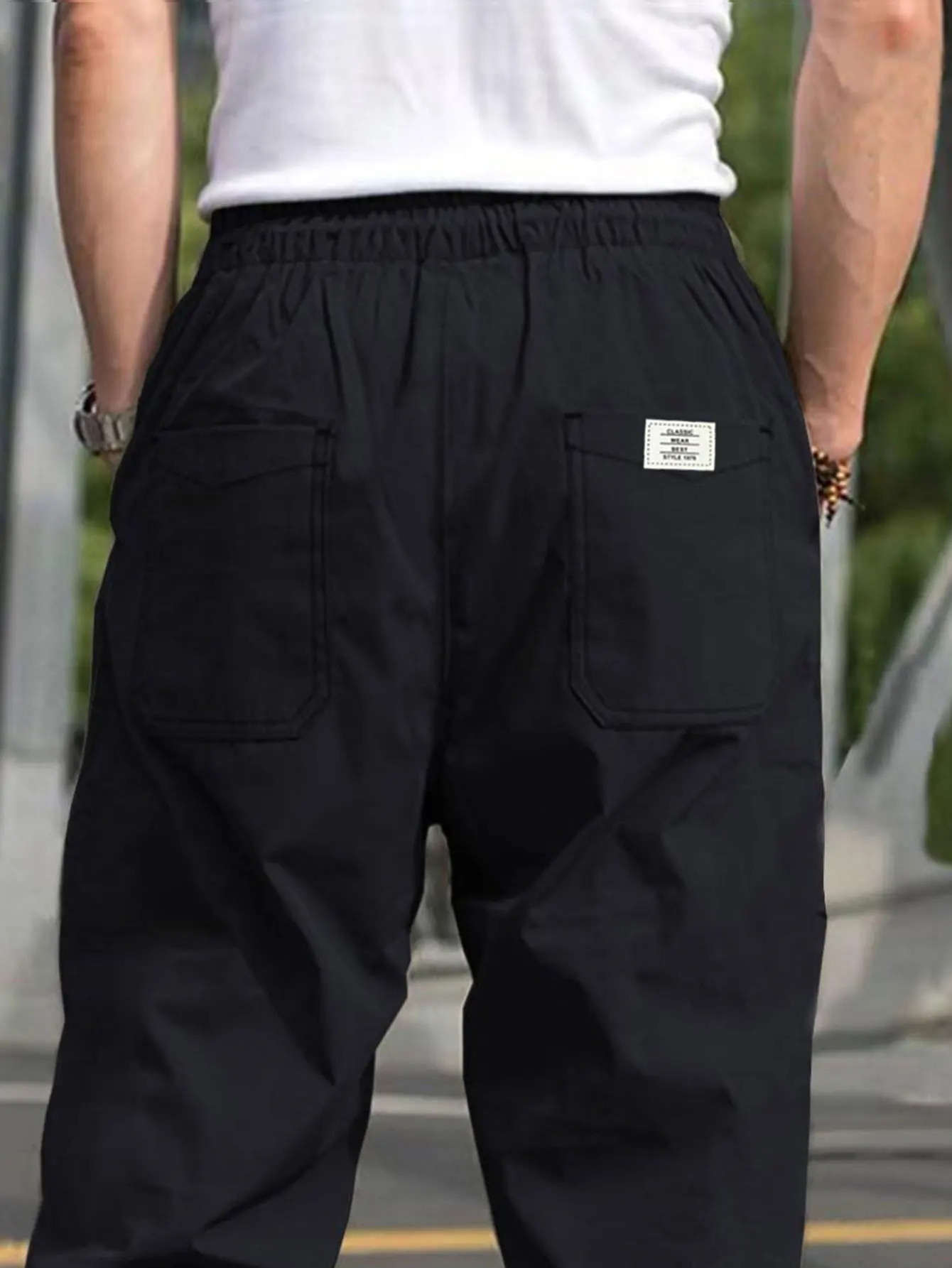 Herren Cargo-Hose in Uni-Farbe mit Taschen und Kordelzug, Regular Fit, Lässige Modehose für den Alltag, Herren-Unterbekleidung