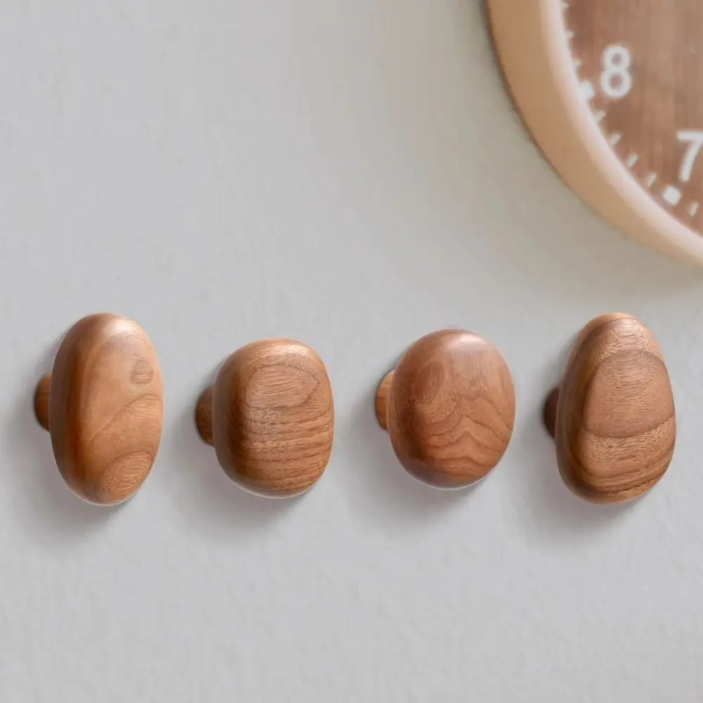 

4pcs Beech Walnut Wood Wood Hook Punch Free Simple Design Wall Hook Solid Wood Wood Handle Hanging Hanger Home Decoration