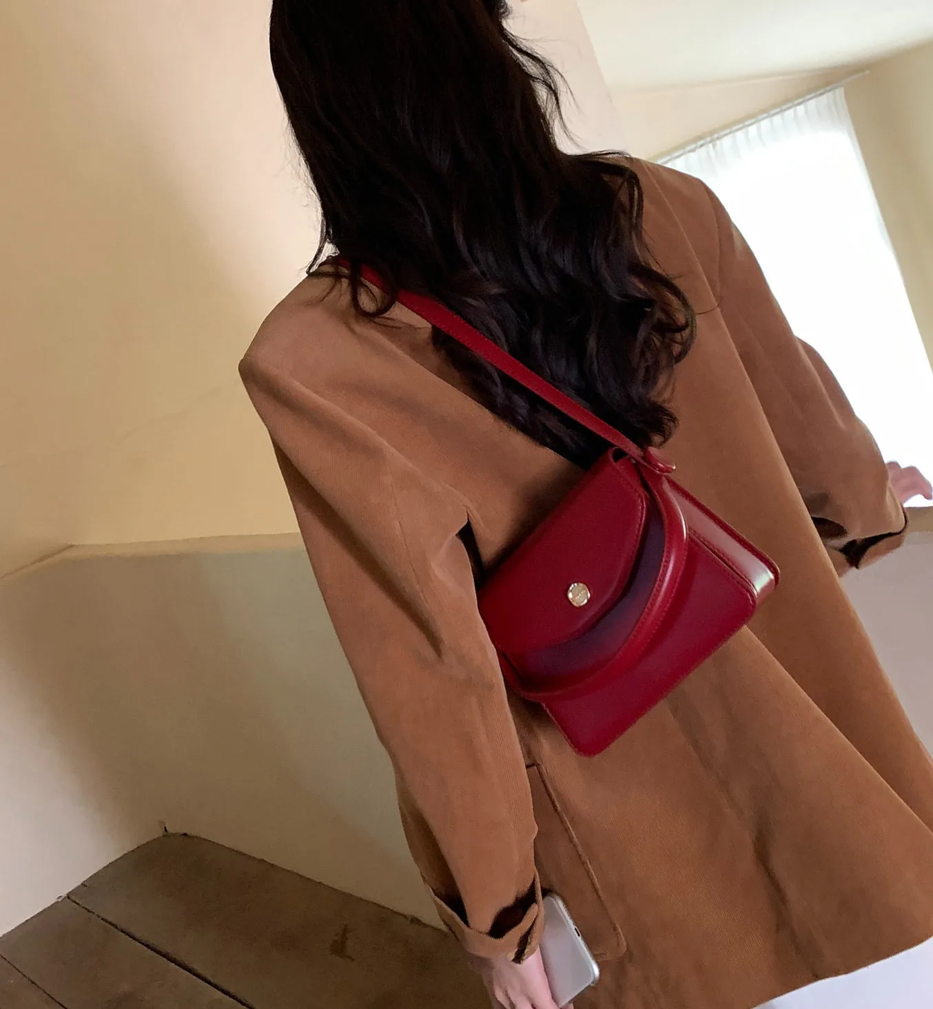 Light Luxury Retro Burgundy Underarm Bag 2024 New Ladies Designer Unique Flip PU Crossbody Bags Elegant Gift Handbag for Friends